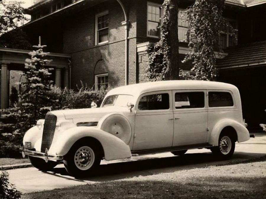  Oldsmobile Progress 8 Ambulance by Henney 1935 года  (фото 1 из 1)